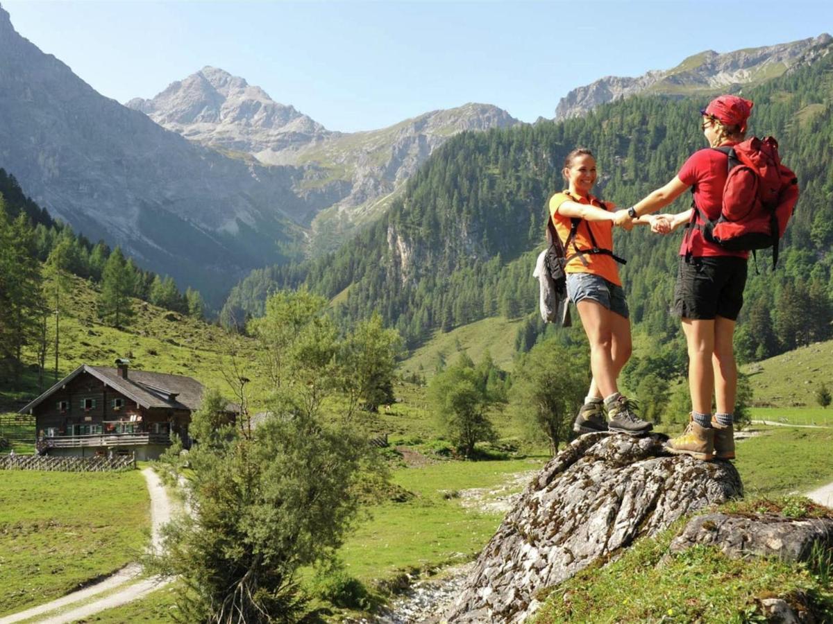 Apartment Near Flachau With Mountain View エクステリア 写真